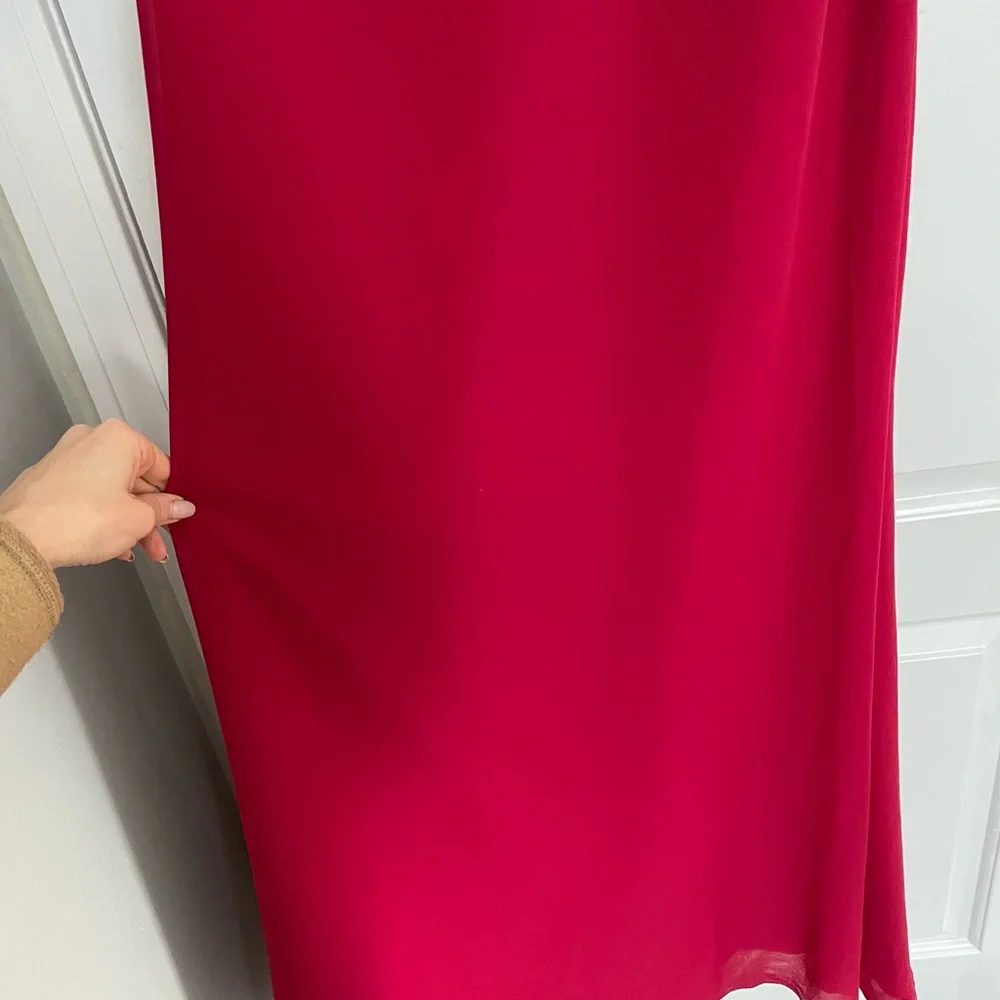 NWT Hayley Paige Occasion Dress. Style #5661 in color Crimson. Womens Size 12 - Picture 9 of 10